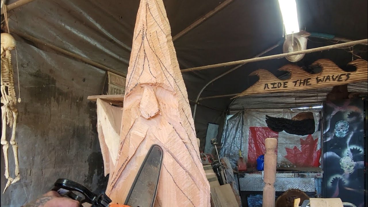 Chainsaw carving Spirits of the Tree. Jordy Does.  🎄