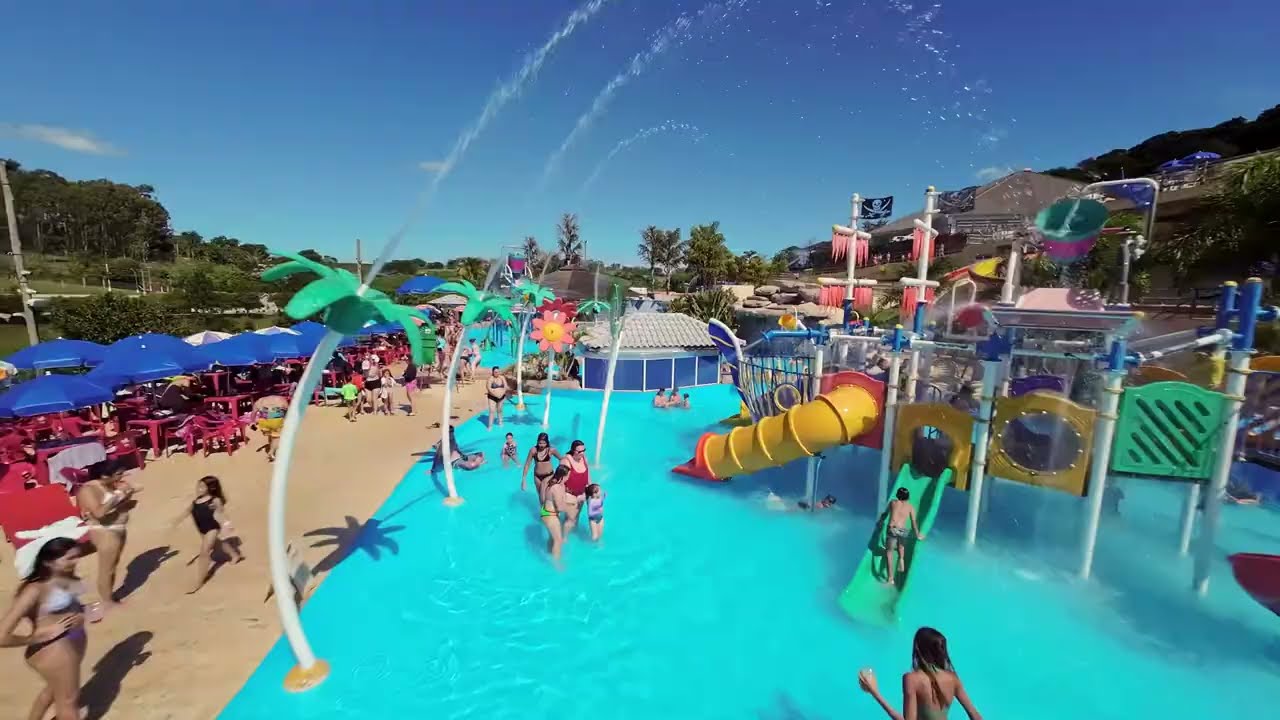 Parque Aquático em Águas de Lindoia em 4k ( UltraHD )