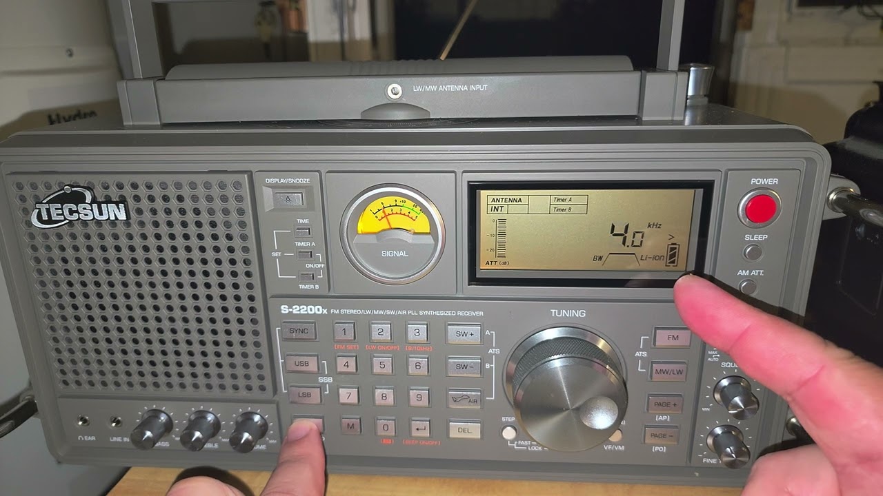Tecsun S-2200x VS Tescun S-2000 aka Eton Elite 750 aka Grundig 750 what are the differences