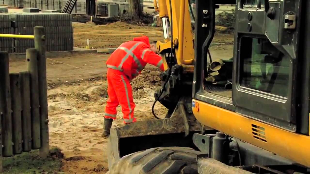Vakman grond , water  en wegenbouw gww