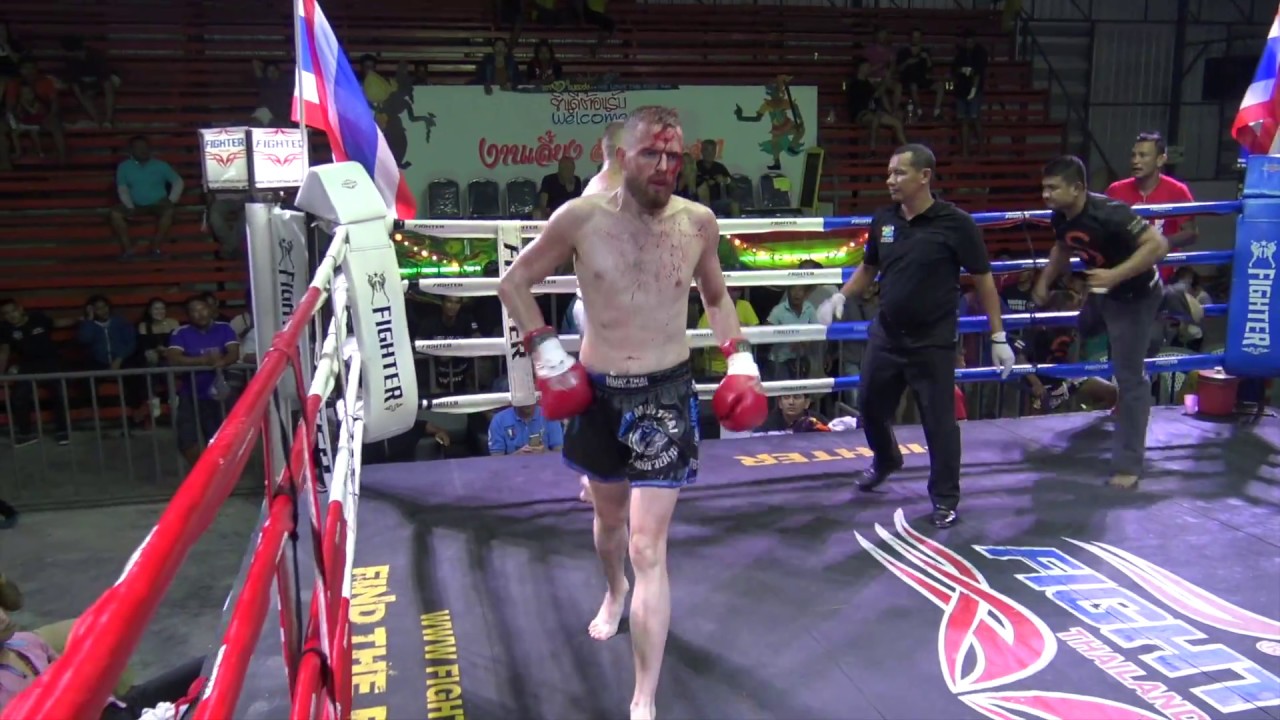 David Mccarthy (Tiger Muay Thai) vs Robin (Eagle Muay Thai)