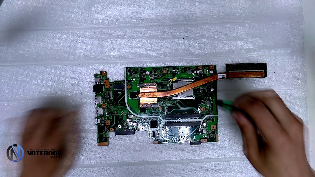 ASUS VivoBook 17 X705UV - Disassembly and cleaning