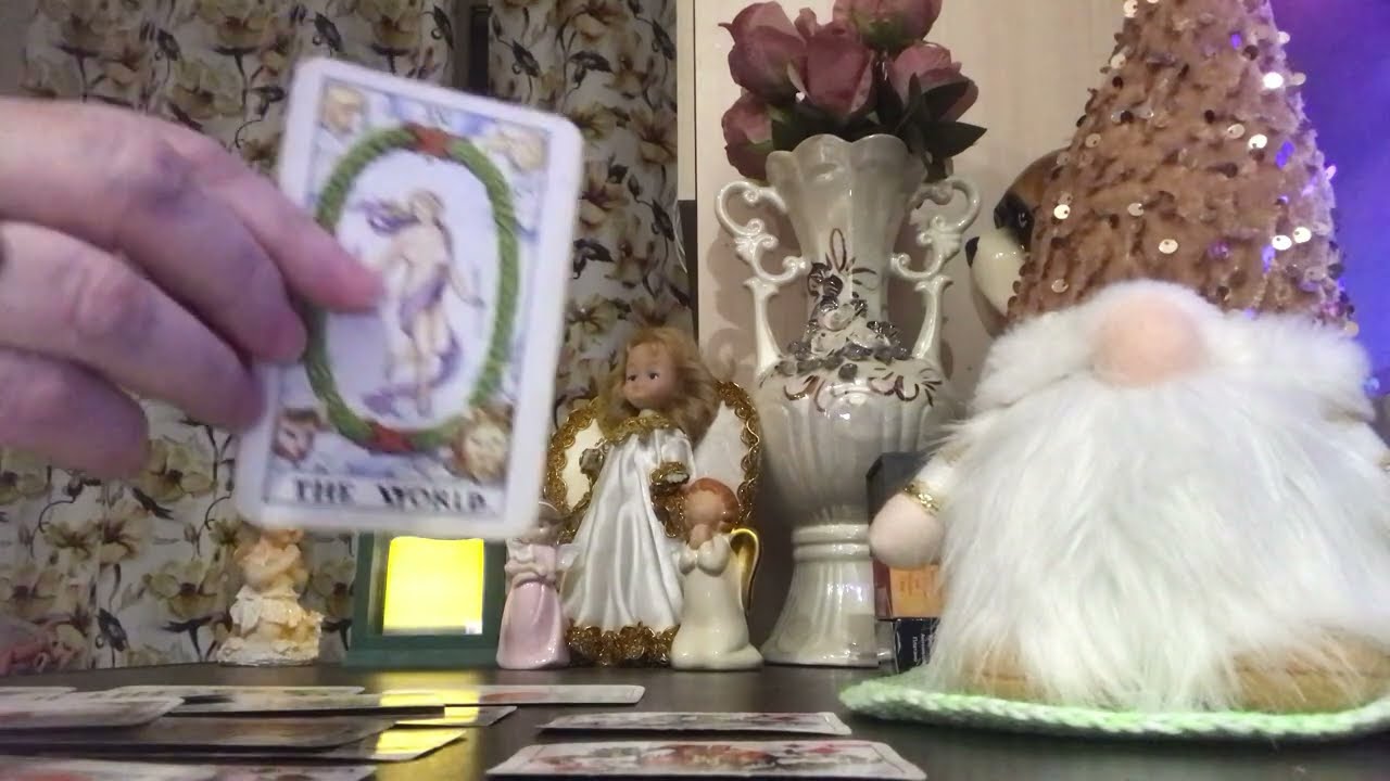 ЧТО ОН ДУМАЕТ ОБО МНЕ СЕГОДНЯ?#tarot#картытаро#гадание#онлайнрасклад#эзотерика.