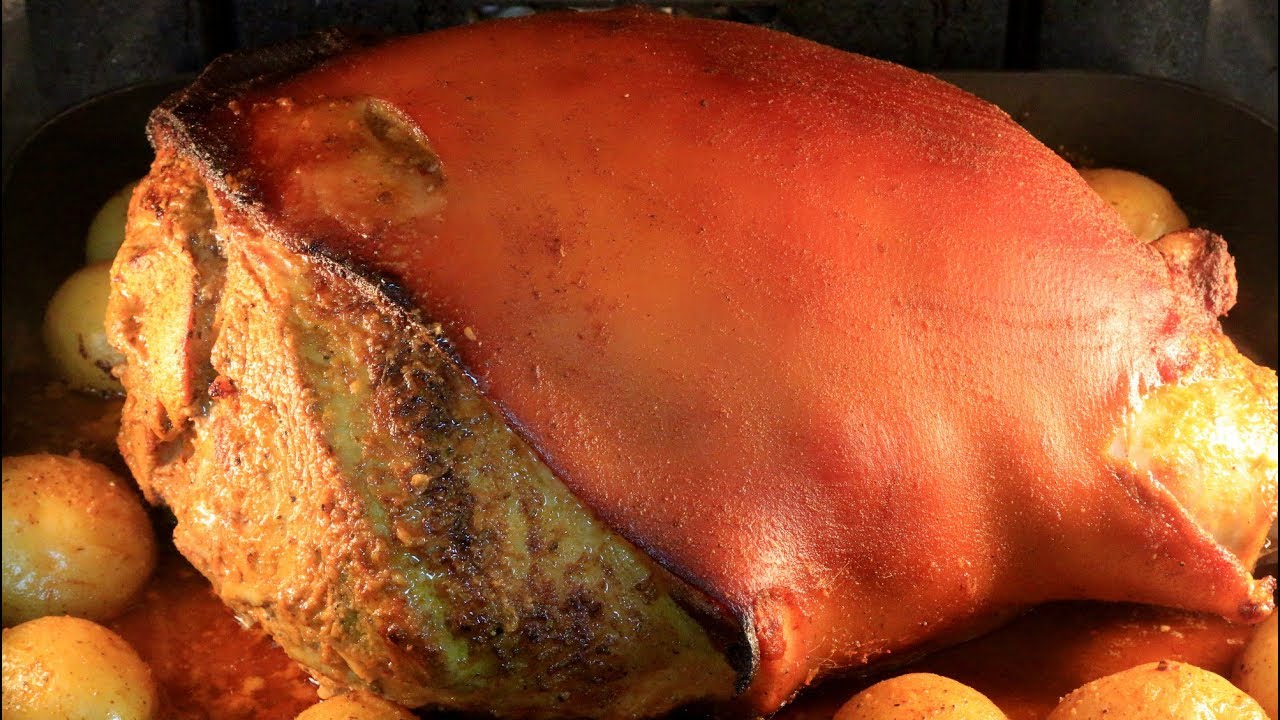 Ecuadorian Roasted Pork Leg {Hornado de Chancho}