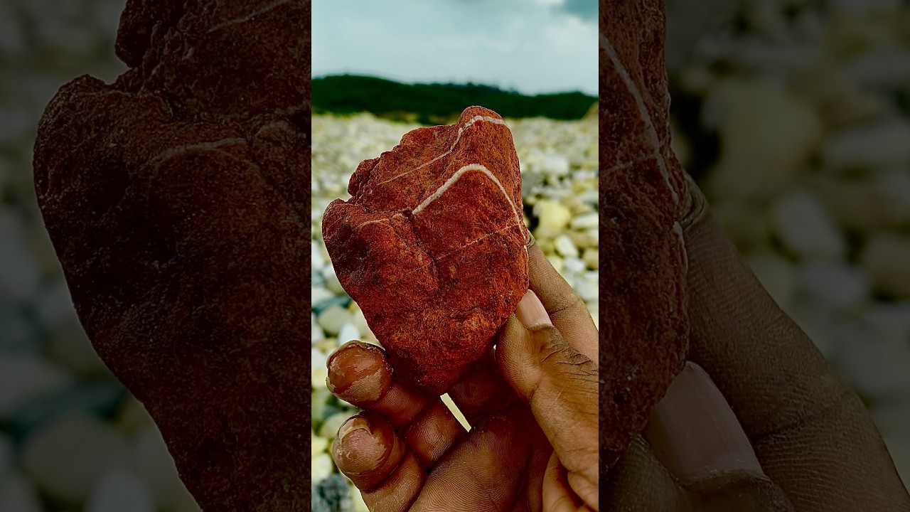 one of the best stones among millions of stones #rockhounding #crystals #treasuresearch