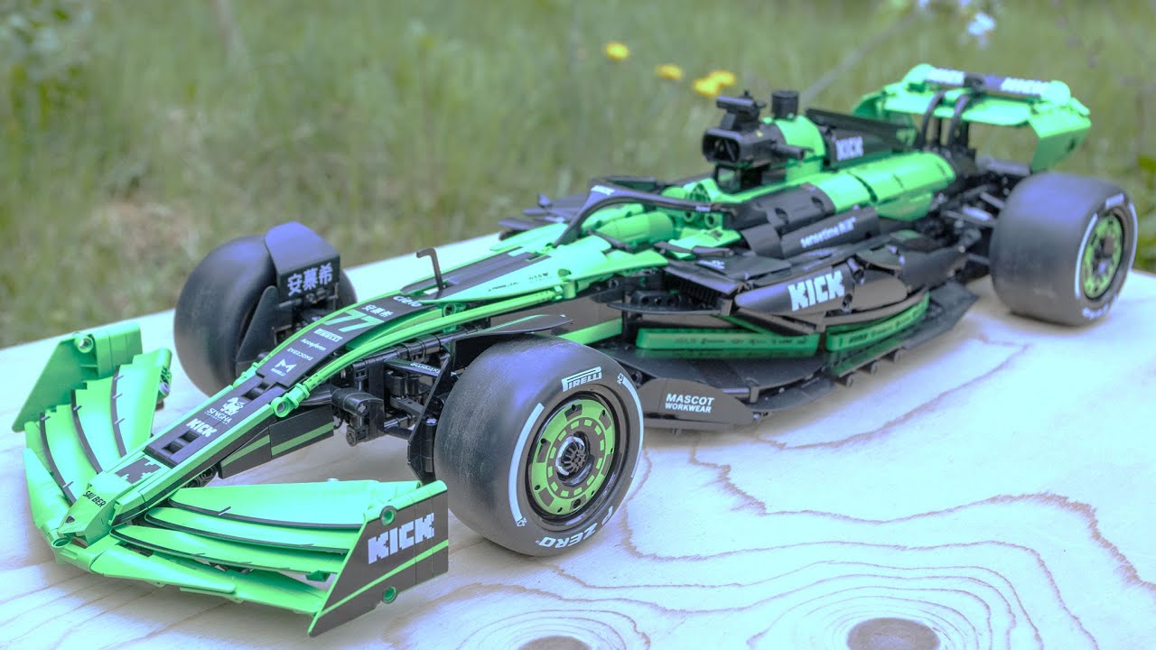 CaDA KICK Sauber F1 Team C44 C55032W - speed build and review, NOT Lego