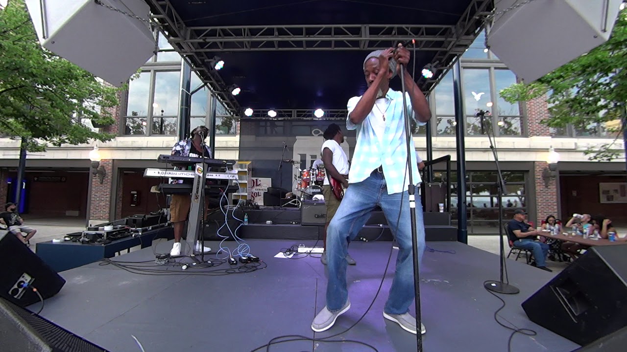 Kofi and the New Roots Band at Navy Pier - Second Set - 1 of 2