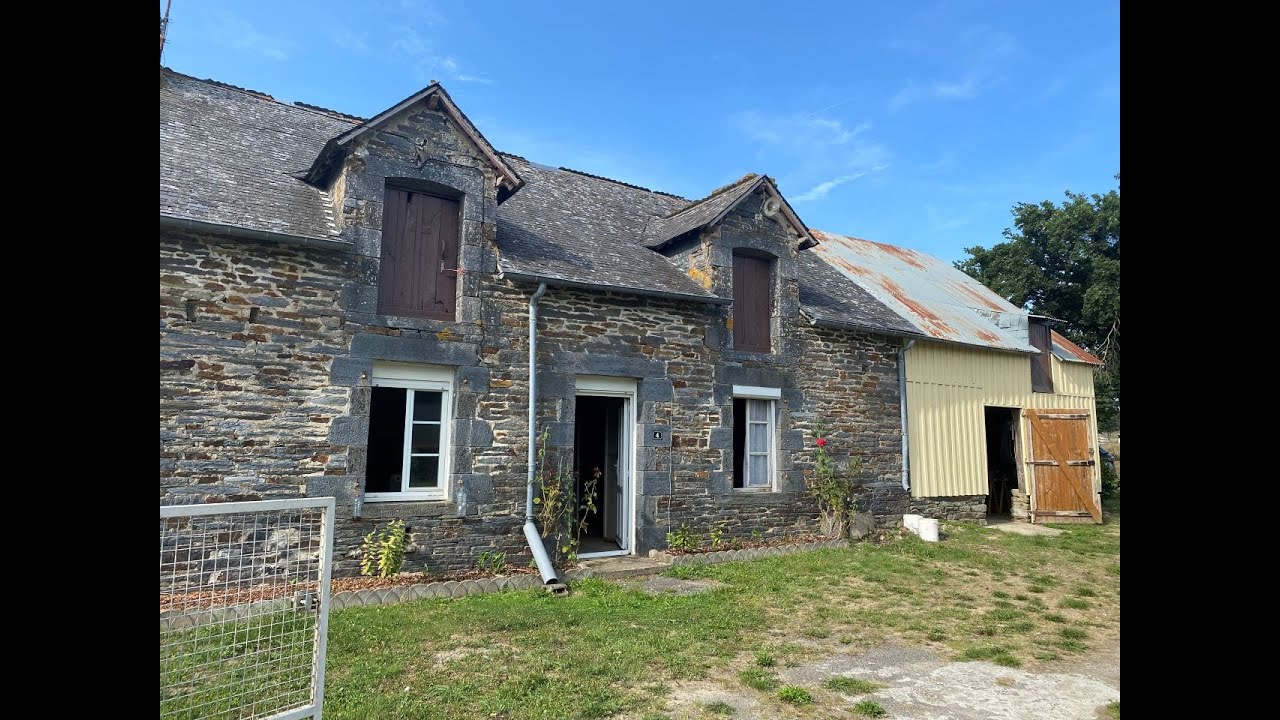 Rénovation d'une longère bretonne pour la transformer en l'atelier boutique de Terrajade