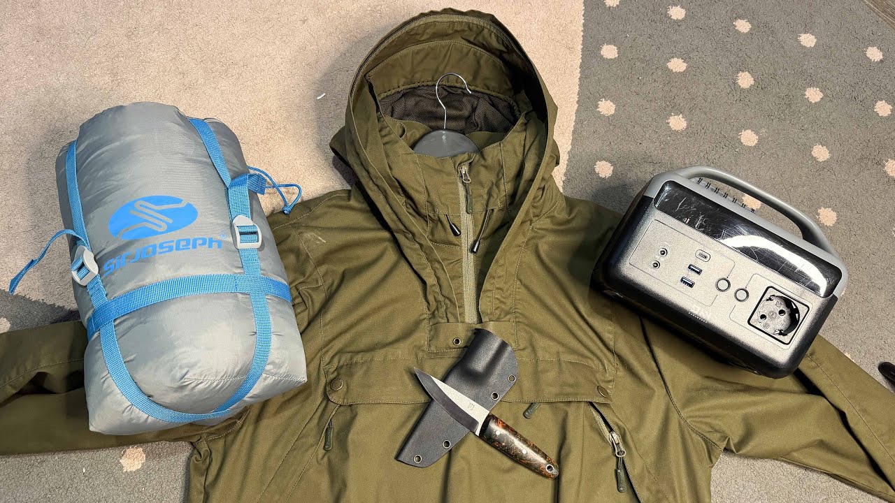 BAZAR VYBAVENÍ | NŮŽ | SPACÁK | NABÍJECÍ STANICE | ANORAK