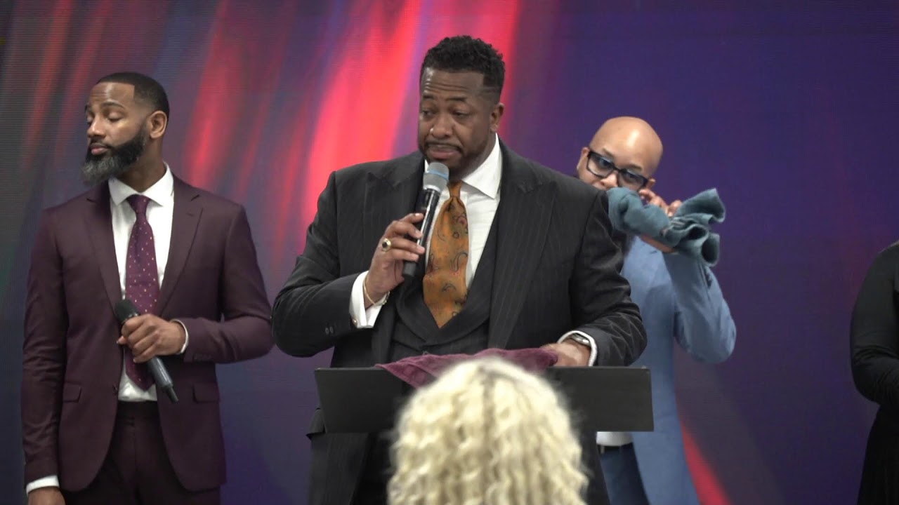 Becoming Her Summit | Pastor Vivian Jacobs Session | 8:30 AM