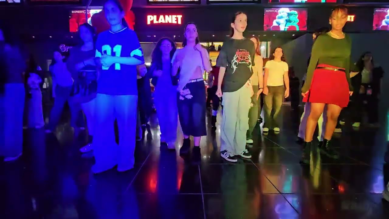 אירוע קיי-פופ ישראל רחבת ריקודים פתוחה Random Dance יס פלאנט ראשל