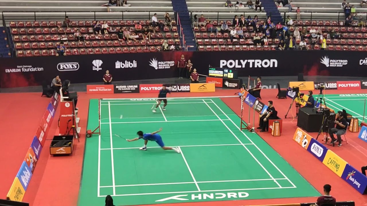 M Fachri Akbar Romadhon VS Imka Putrama ( Final Swasnas Solo 2023) 21-16, 21-11
