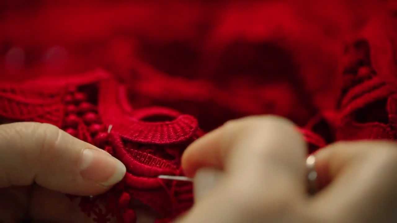VALENTINO LACE MACRAME CRAFTSMANSHIP
