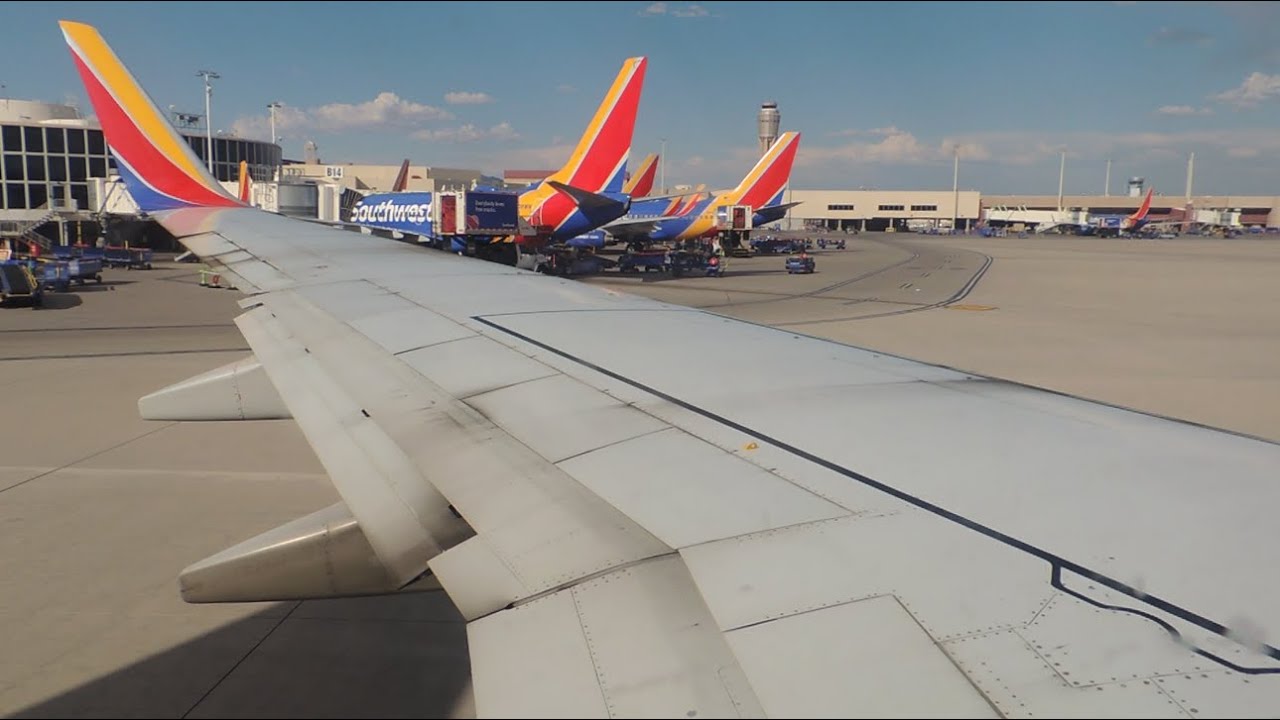 Southwest Airlines Boeing 737-700 [N755SA] pushback, start up, and takeoff from LAS