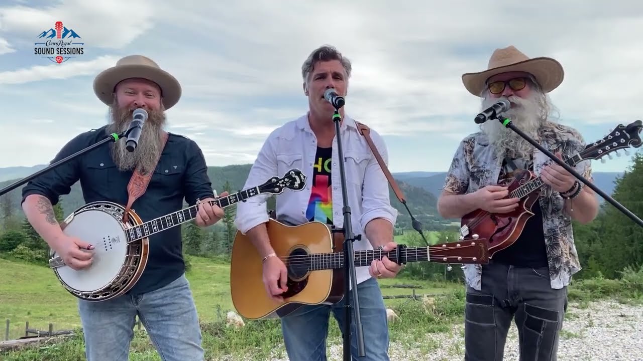 Crown Royal Sound Sessions: The Washboard Union - Band On Her T-Shirt