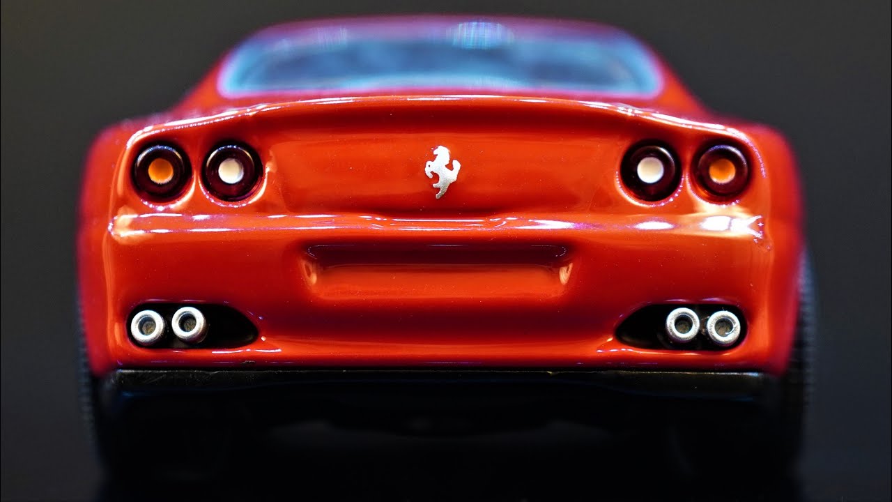 Ferrari F550 Maranello - Minichamps 1/43