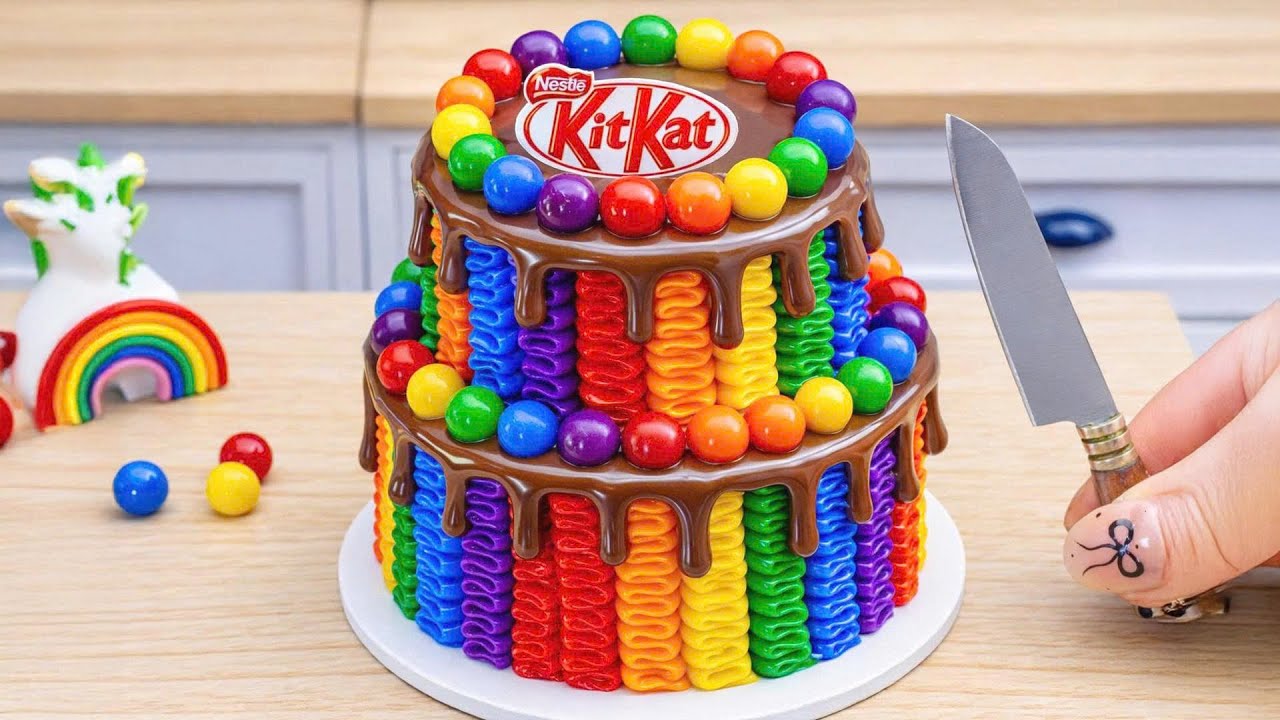Miniature Rainbow Buttercream Cake Decorating With KITKAT 🌈 Tiny Rainbow Cake, Tiny Chocolate Cake