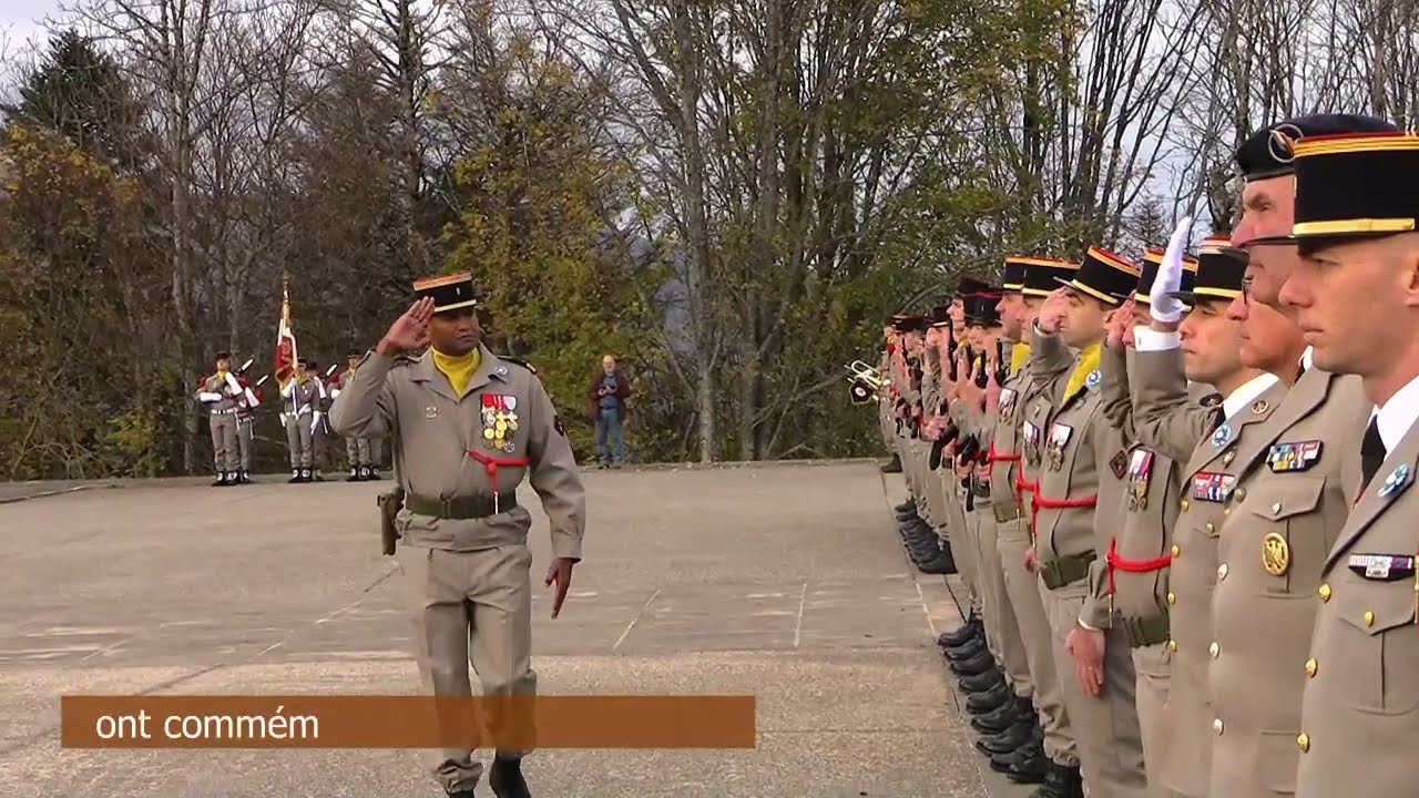 La croix de la valeur militaire pour le Drapeau du 152e Régiment d'Infanterie