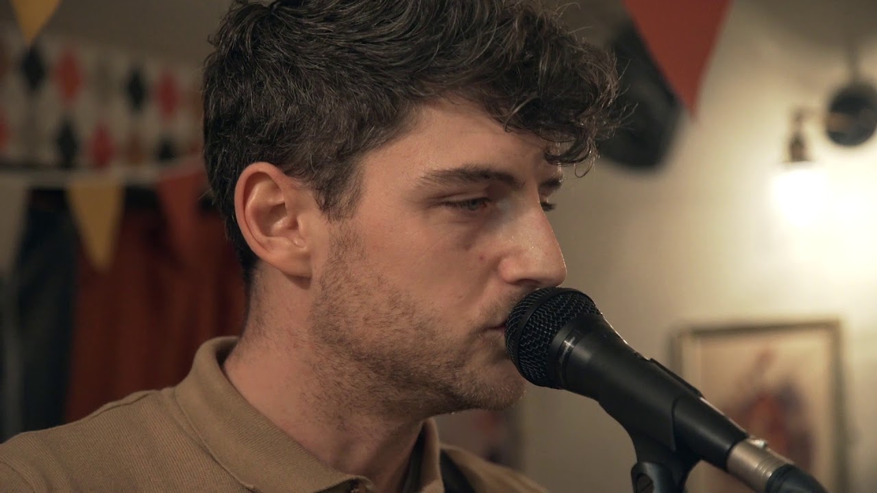 Lec - Skeletons - Live @ Folklore Sessions