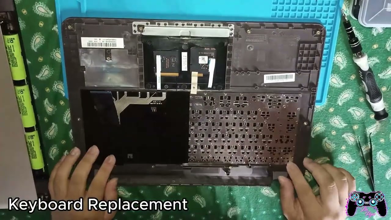 ASUS Laptop X407u - Battery and Keyboard Replacement