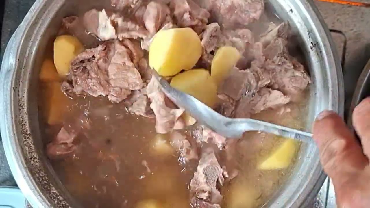 #Lauya/Nilagang Pork Ribs,with repolyo at patatas.ALBERTO DULAY @AYNAWOW TV