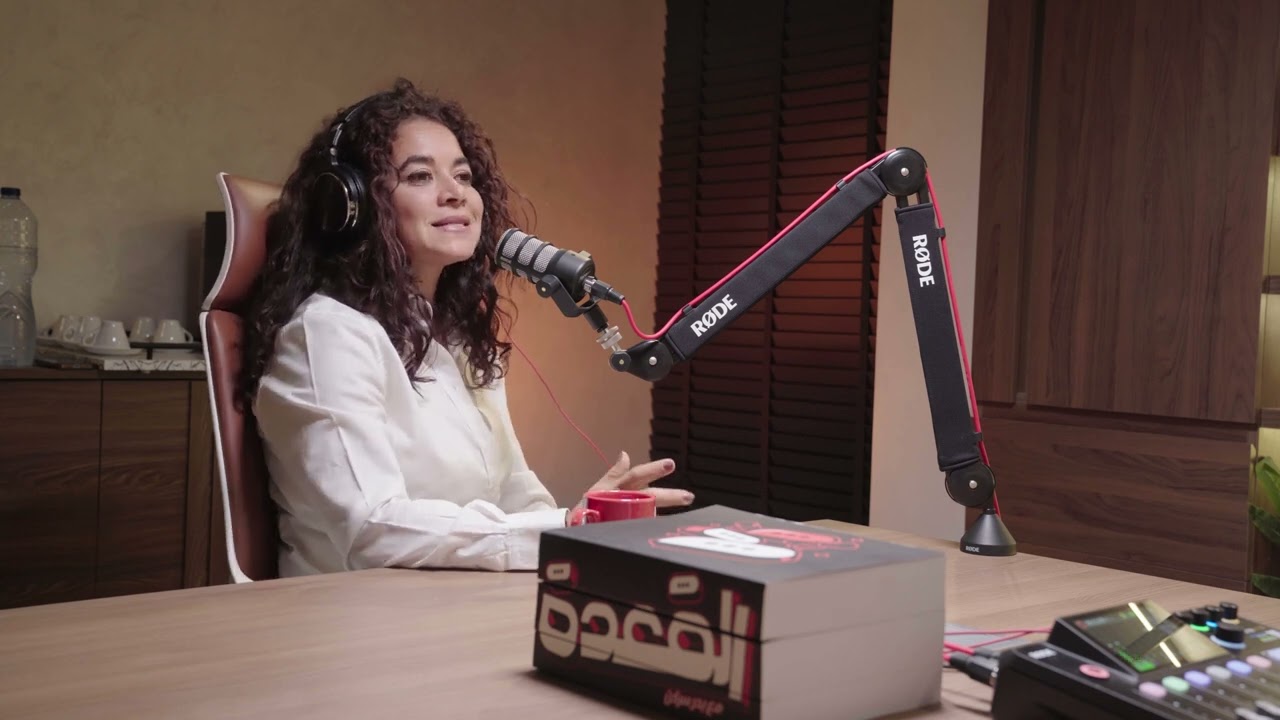 S1 EP2- Yara Shalaby .. يارا شلبي  مش بس بتسابق في الصحراء لأ كمان في الجو