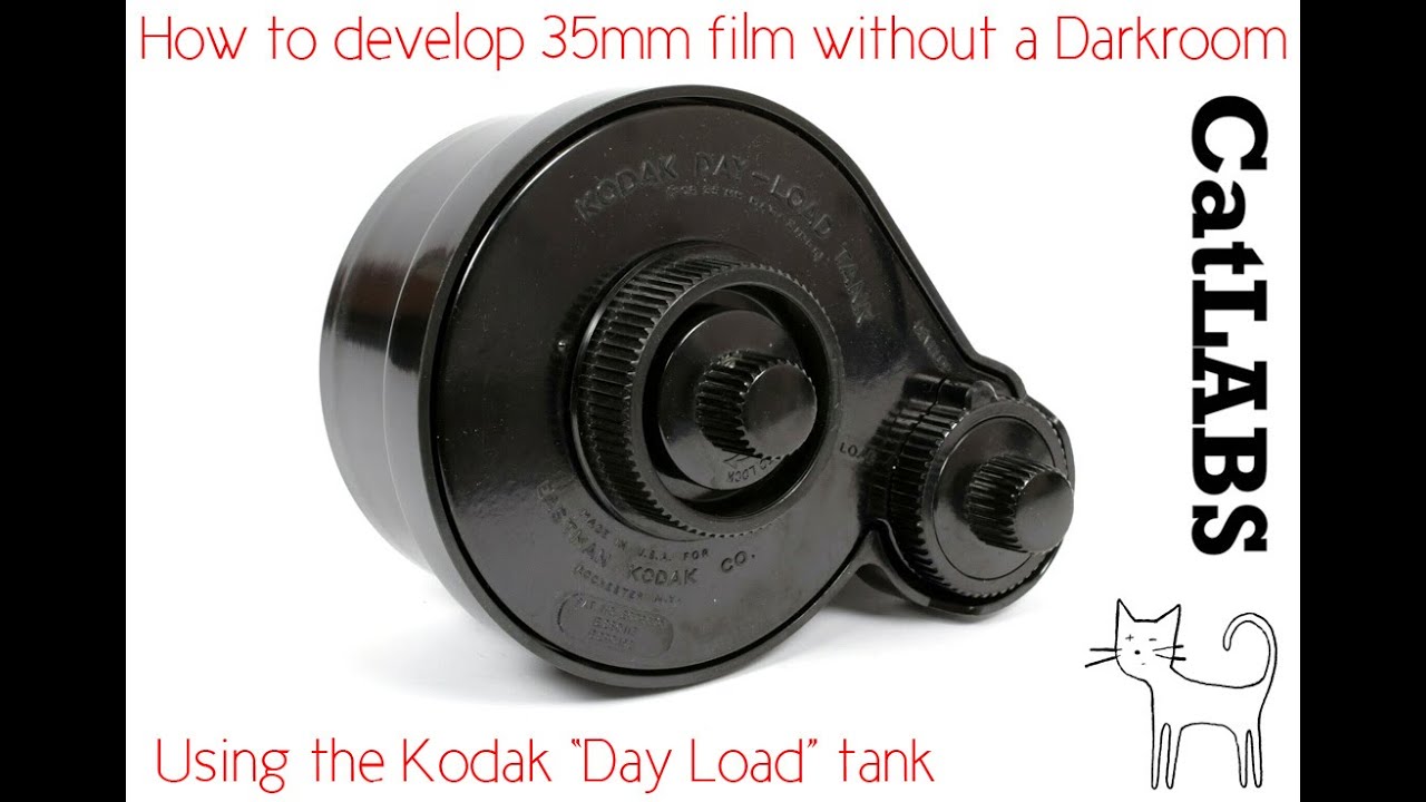 How to develop a 35mm B/W film without a darkroom or changing bag with the Kodak 