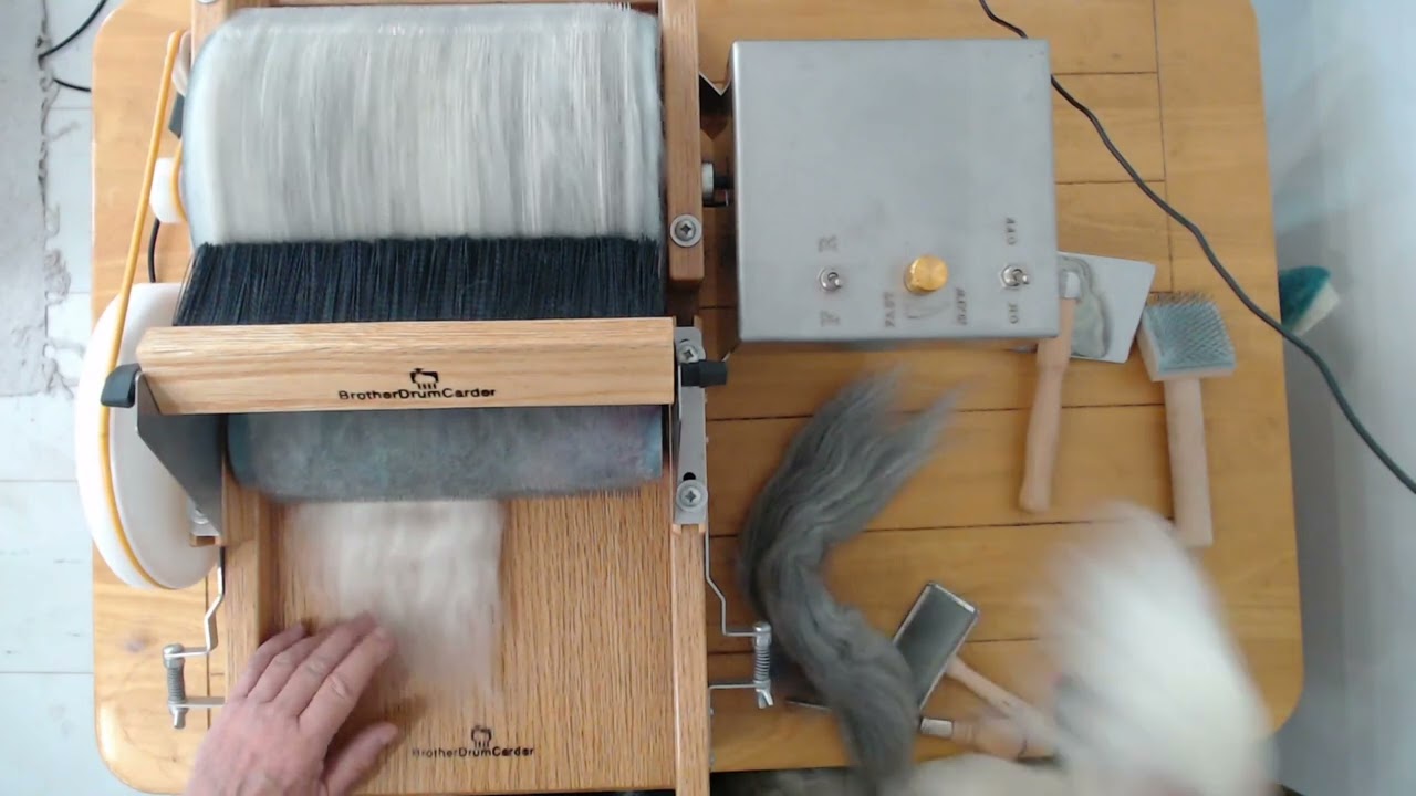 WOOL SPINNING - Drum Carding Corriedale & Blue Faced Leicester