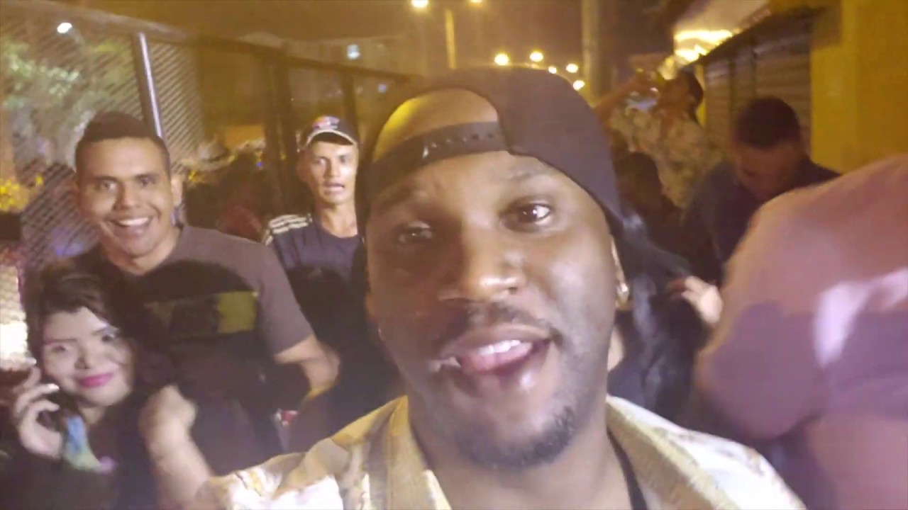 Carnaval De Barranquilla 2019   Ventana Al Munda / Baila La Calle Colombia Colombian women NightLife
