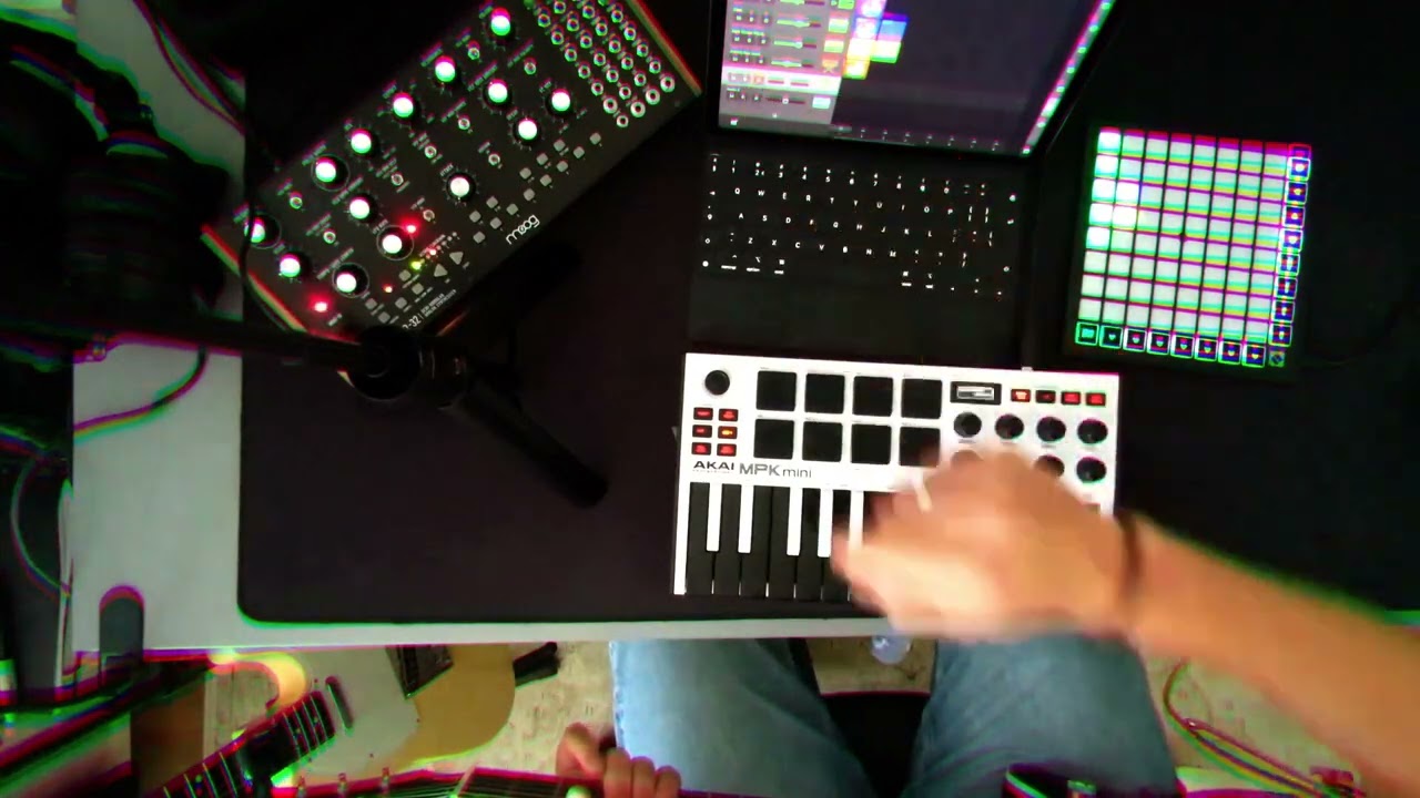 aygad - 1616: logic pro x live loops jamming