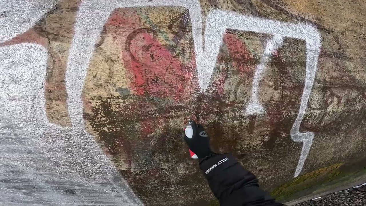Part#19 Solo graffiti bombing