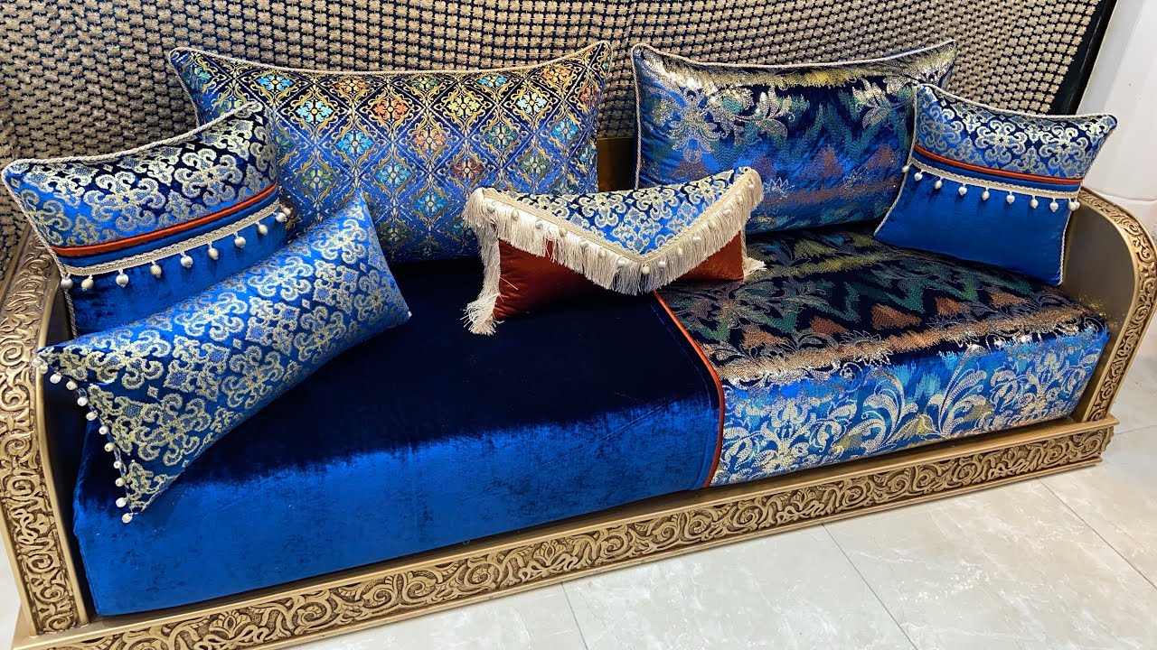 الجديد في المطروز شانيل عند يوسف للأفرشة :التواصل معنا عبر ☎️أو الواتساب0639633204
