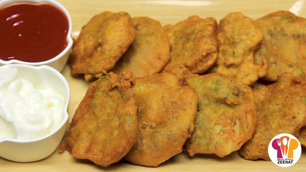 Memoni Style Aloo ke Pakore Recipe by Memon Kitchen