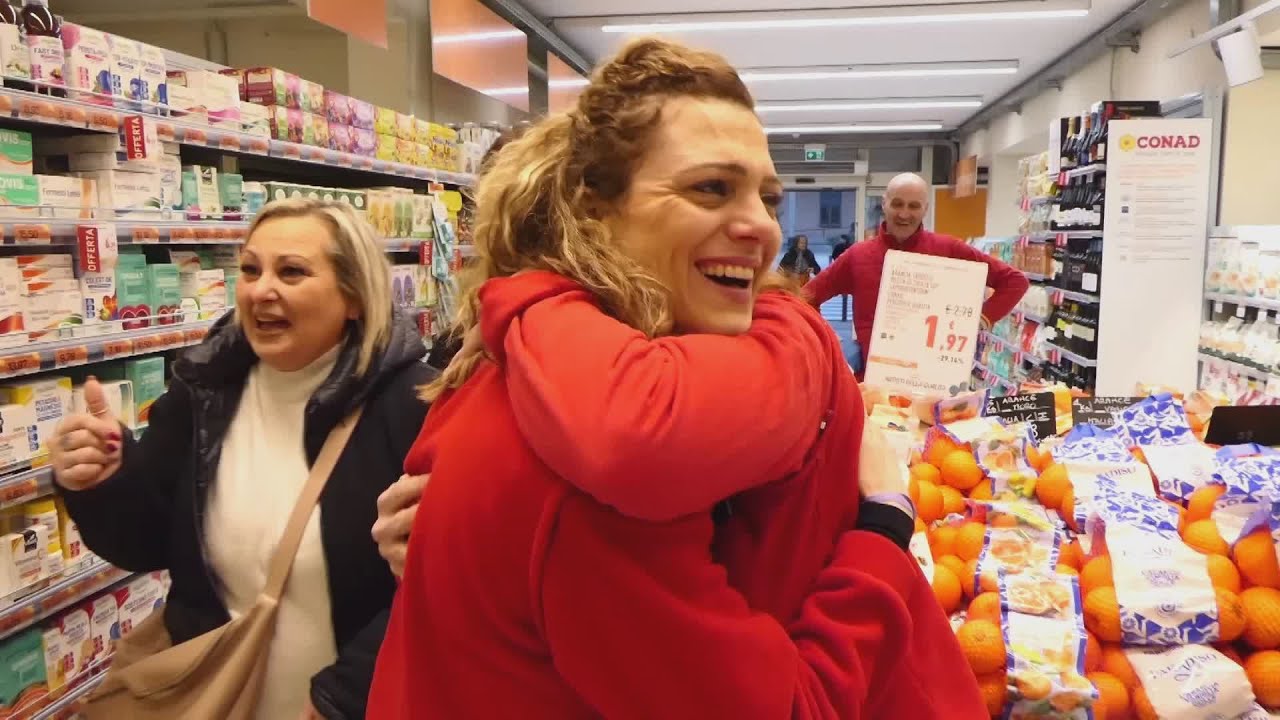 Riapre il supermercato devastato dall'alluvione