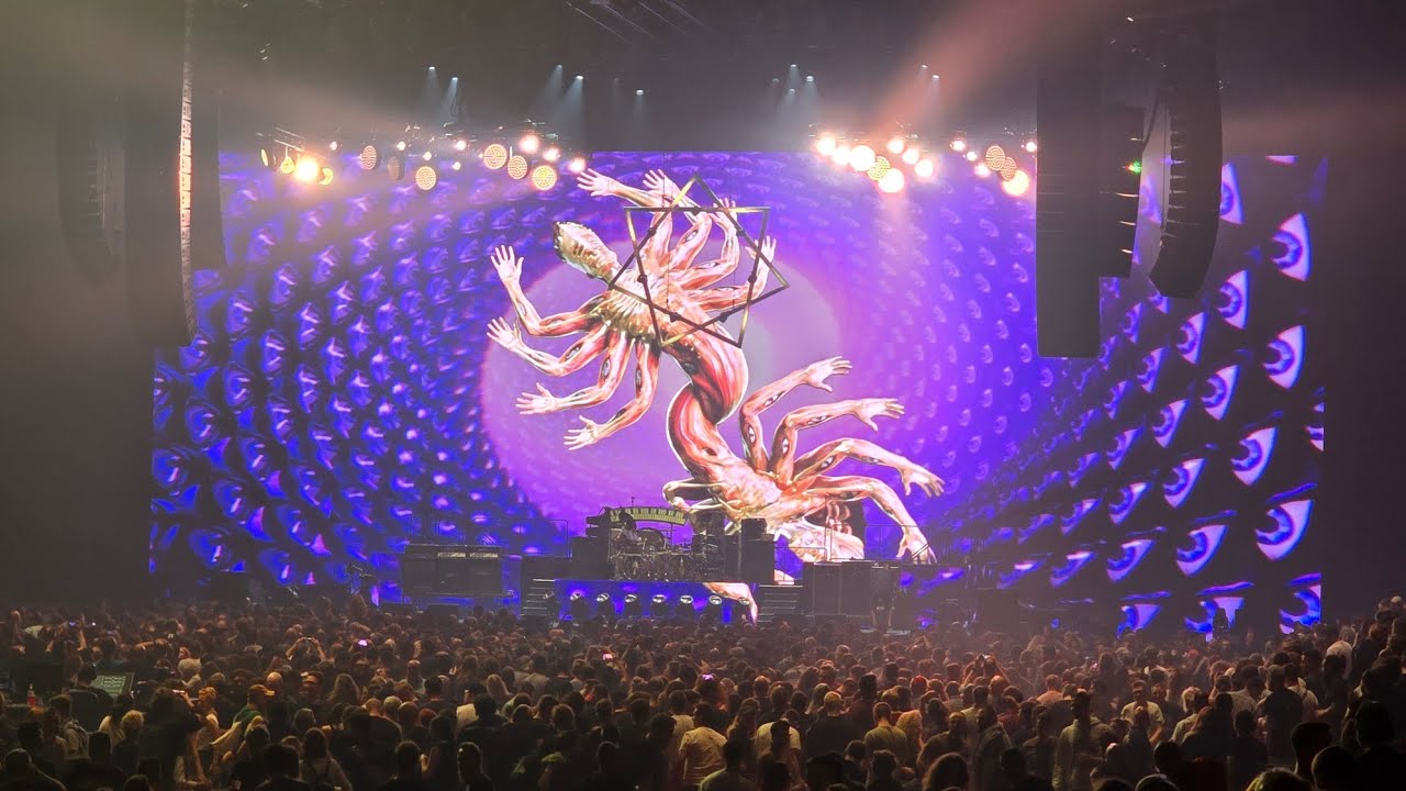 Tool live @ Budapest Arena - 13.6.24 - Full