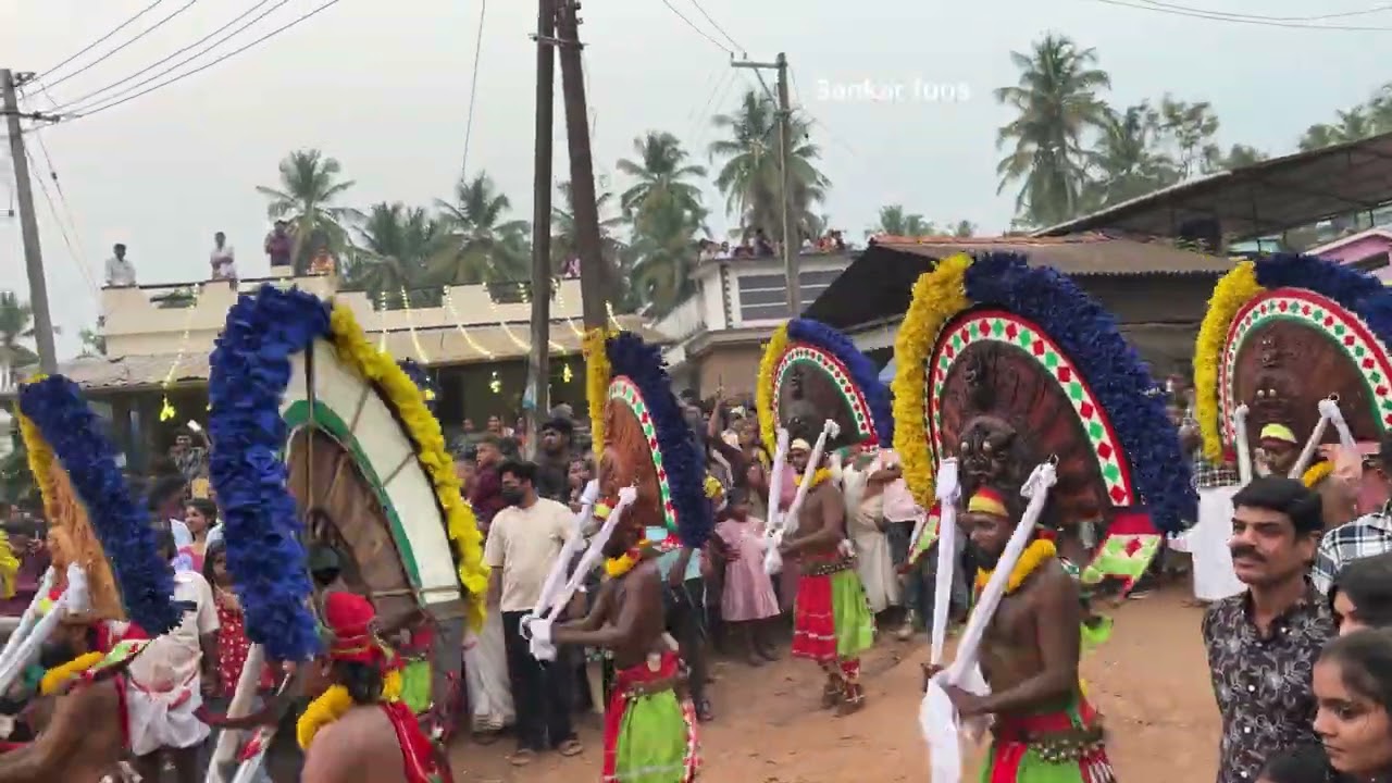 കോഴിമാംപറമ്പ്  പൂരമഹോത്സവം 
