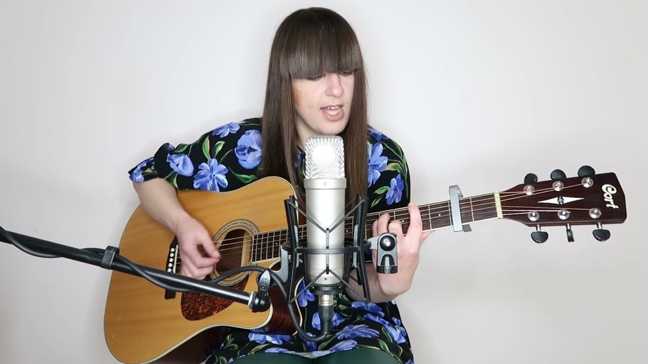 Emmy L - Piazza, New York Catcher (Belle And Sebastian cover)
