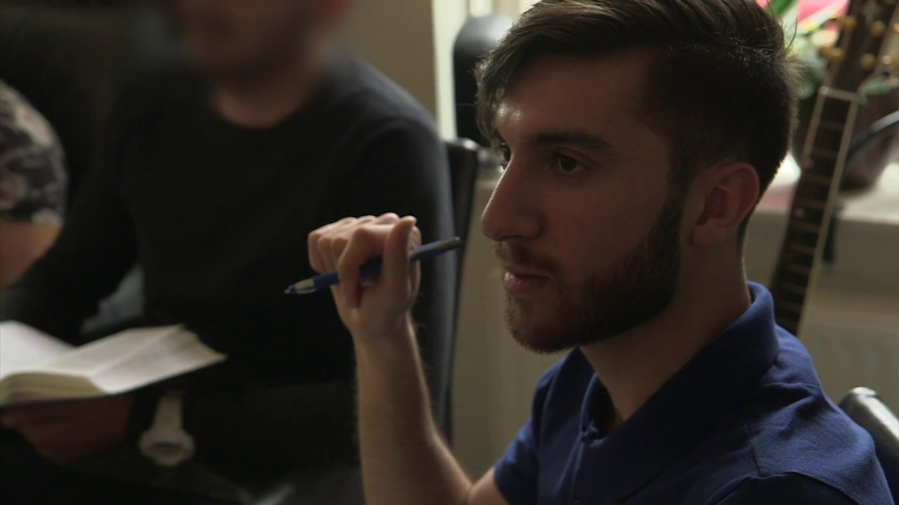 مستند دعا برای پناهندگی