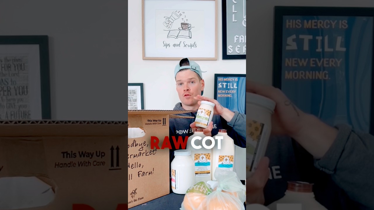 Unboxing (Raw Goat Milk, Fruit, Raw Cheese)