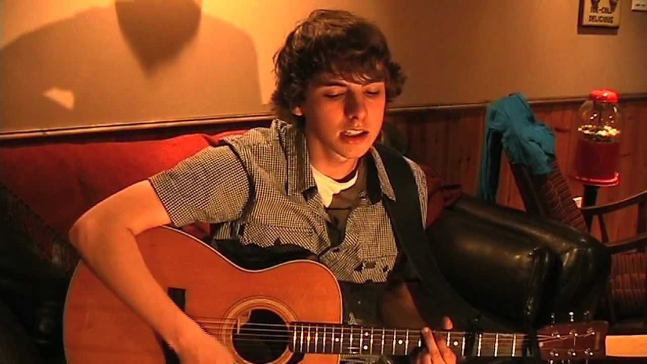 Boys Like Girls - The Great Escape (Acoustic Cover) by Janick Thibault