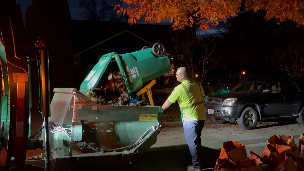 Nighttime Truckin': Waste Management Carry Can Garbage Truck on Leaf Season Yardwaste in the dark!