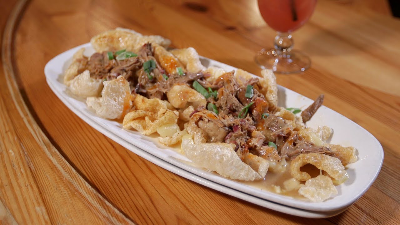Pulled Pork Pork Rind Poutine  | Bite Size