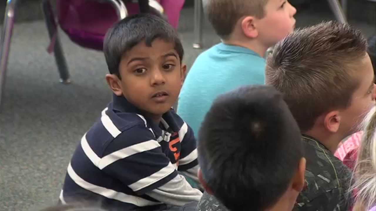 Kindergartener Spelling Bee Champ