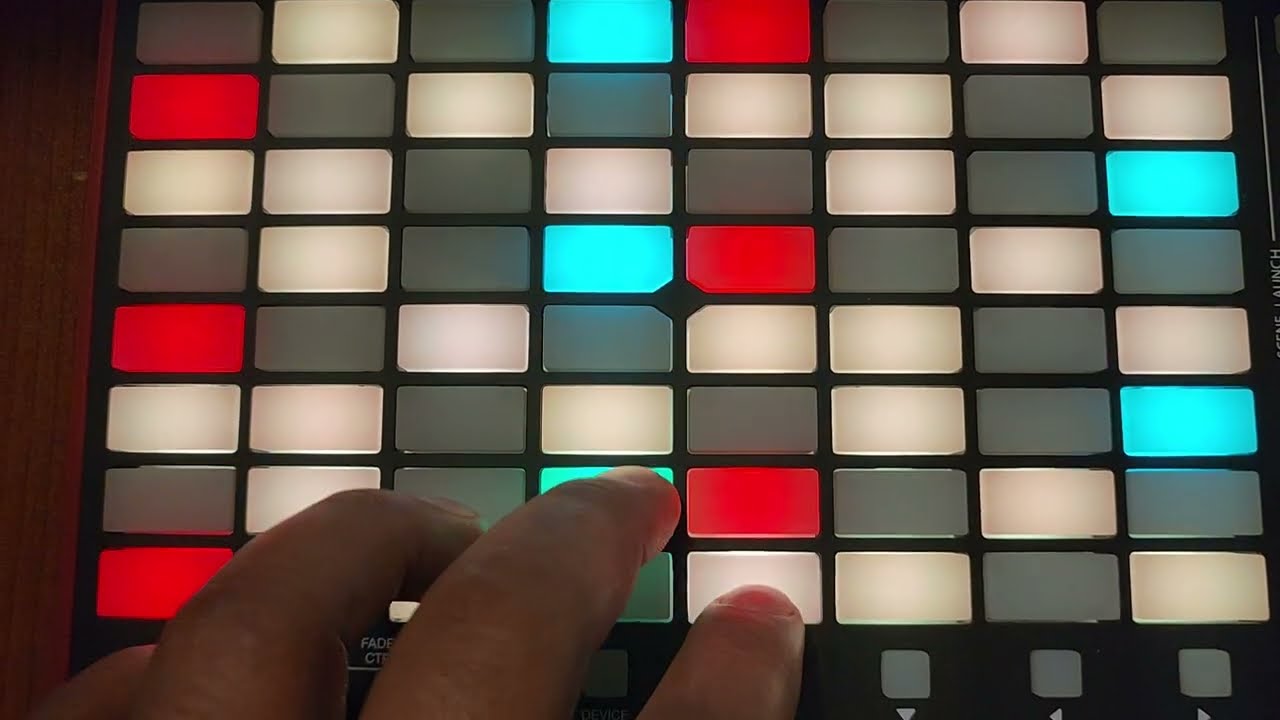 AKAI APC MINI -  Notas Musicales -Patterns