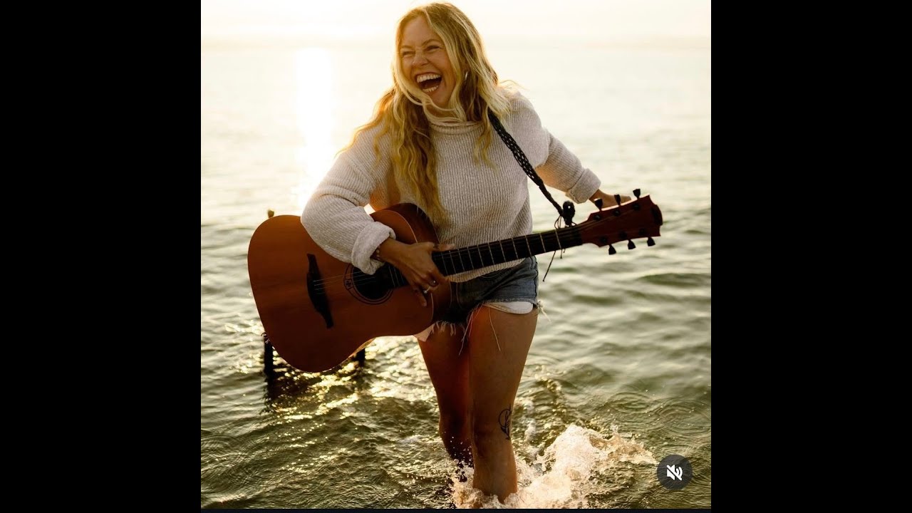 Radio HAG' FM - « Run and Run », le premier single de Mathilde Enot
