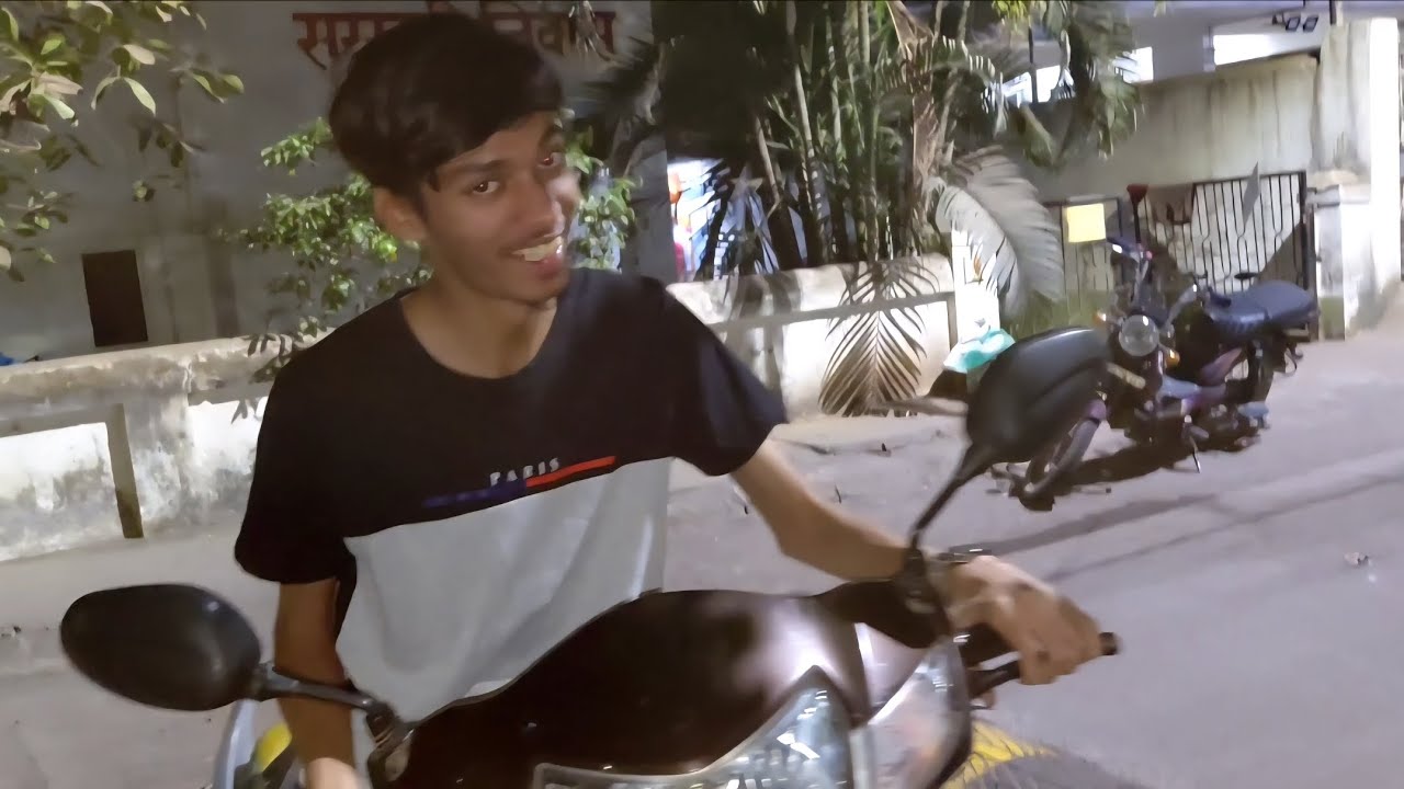 Gaav se aa gaya aur vedant bhai scooty key bhul gaye 😅😶