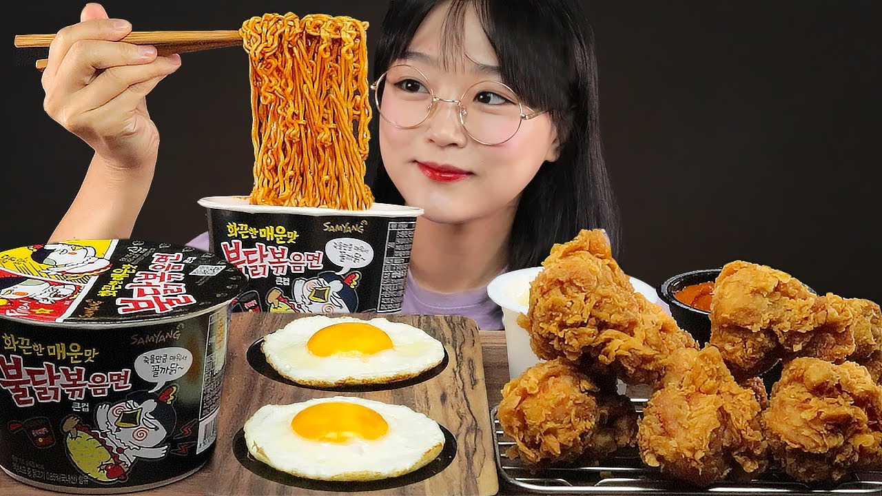 АСМР ЕДА Хрустящая курица & Острая Лапша🔥 | FRIED CHICKEN & SPICY FIRE NOODLES MUKBANG