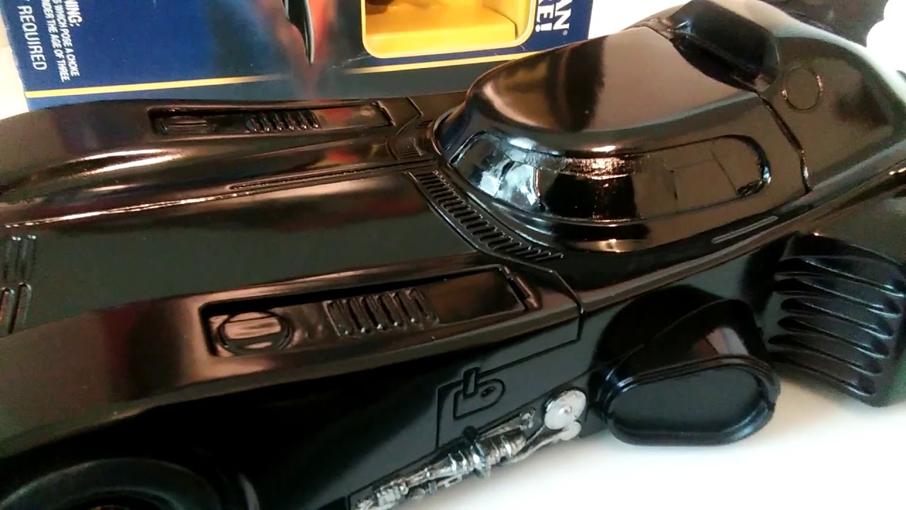 Kenner 1990 Batmobile Repaint with Lights
