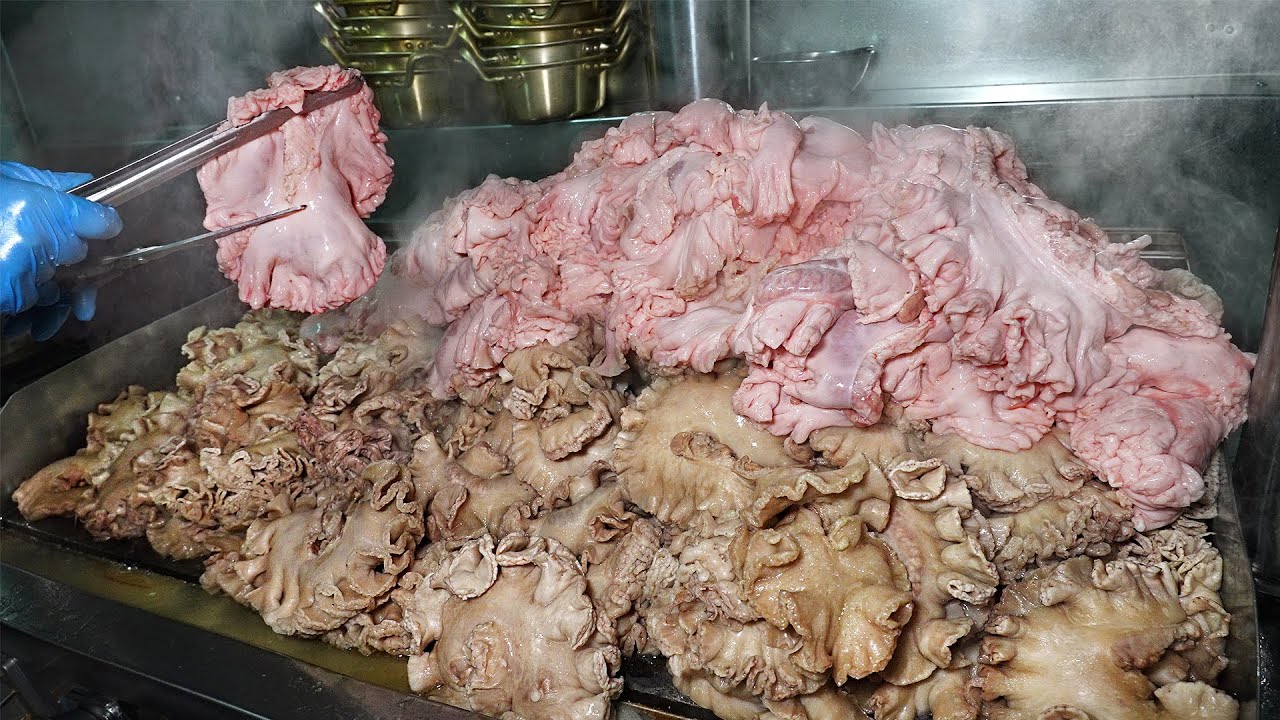 언제까지 삼겹살만 먹을꺼야? 특수부위에서 치킨맛이 난다! 전국 몇 없는 대학교 앞 도래창, 홍막창 전문점┃Grilled pork intestines/KoreanStreetFood