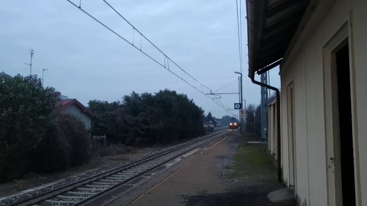 Due treni straordinari sulla Novara domodossola